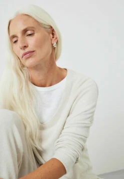 Elle Supersoft V-Neck Top 23 Elle Supersoft V-Neck Top -Cheap The Stylish Lady Store 003499 4465 04