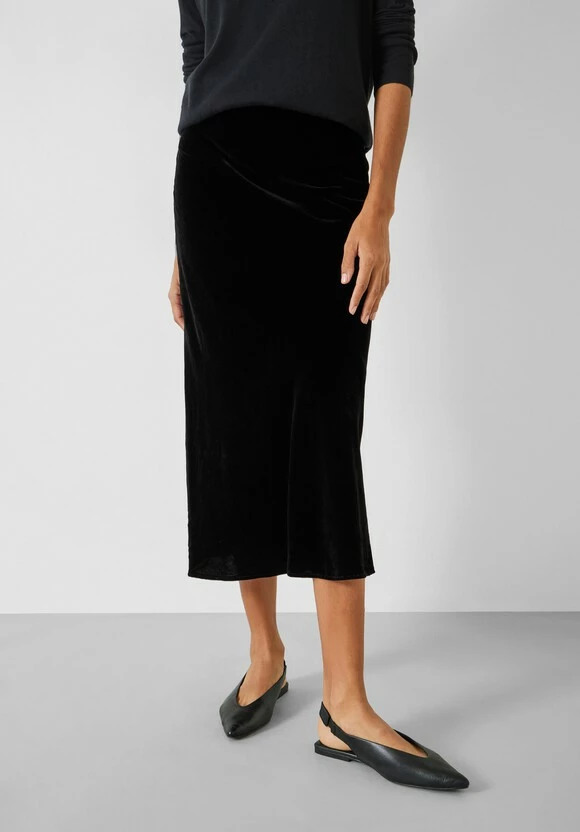 Simone Velvet Skirt 5 Simone Velvet Skirt - Image 3