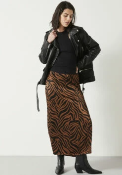 Gia Split Maxi Skirt