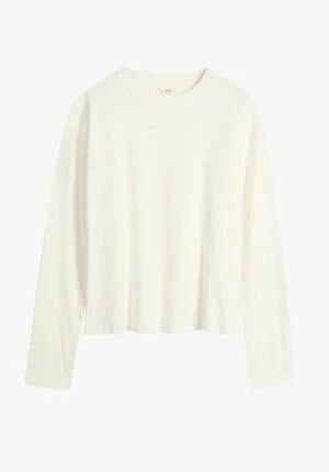 Slim Fit Crew T-Shirt 15 Slim Fit Crew T-Shirt - Image 13