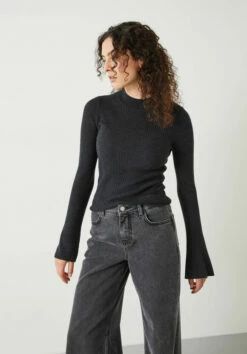 Sidwell Ribbed Wool Blend Jumper