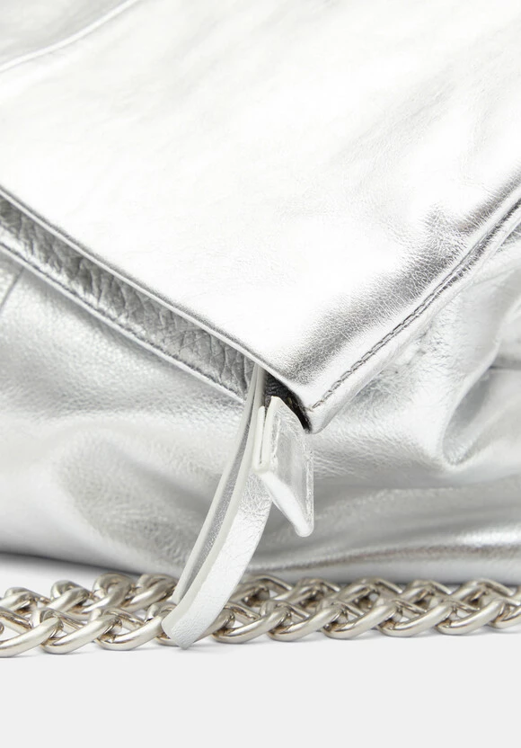 Perrie Chain Leather Crossbody Bag 6 Perrie Chain Leather Crossbody Bag - Image 4