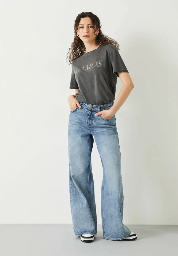 Vamos Crew Neck T-Shirt 4 Vamos Crew Neck T-Shirt - Image 2