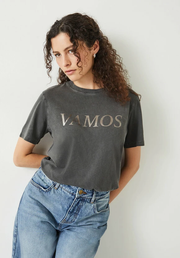 Vamos Crew Neck T-Shirt 3 Vamos Crew Neck T-Shirt